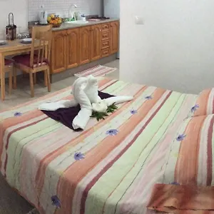 estudio-la-esperanza.adeje-hotels.com/