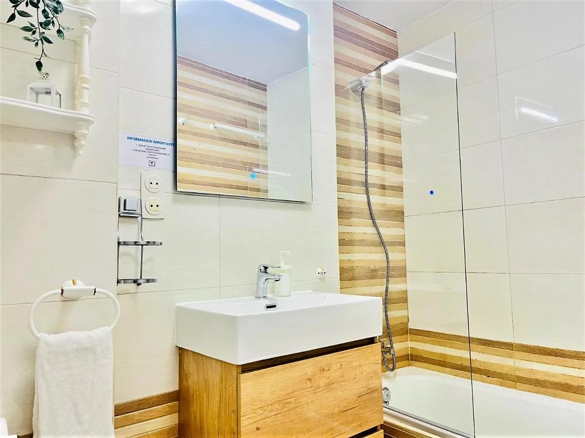 Apartamento Frente a playa Malagueta Miramar Málaga
